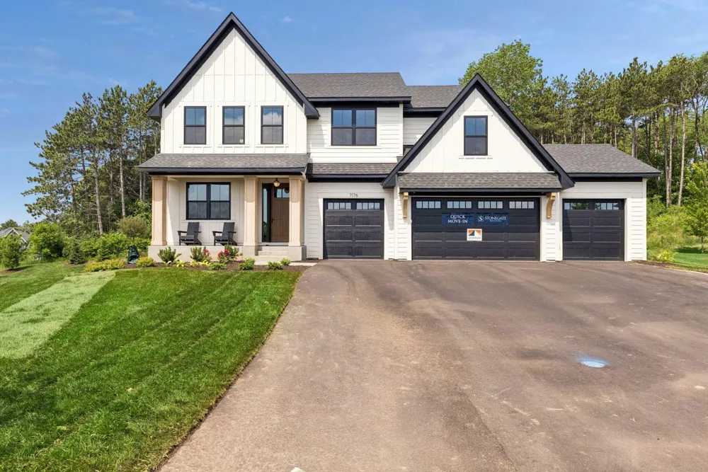 7176 61st S Cottage Grove, MN 55016