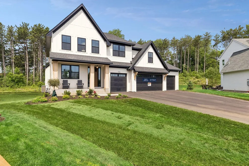 7176 61st S Cottage Grove, MN 55016