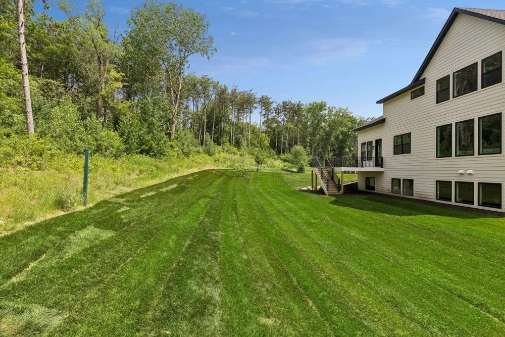 7176 61st S Cottage Grove, MN 55016