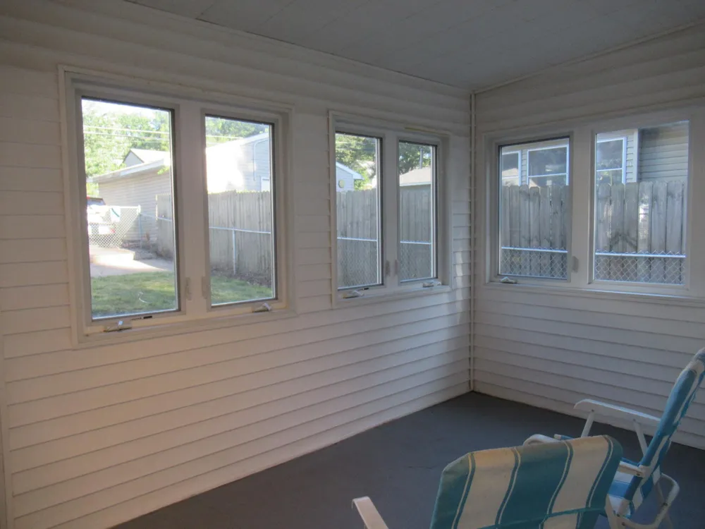 1428 Hazel Street Saint Paul, MN 55119