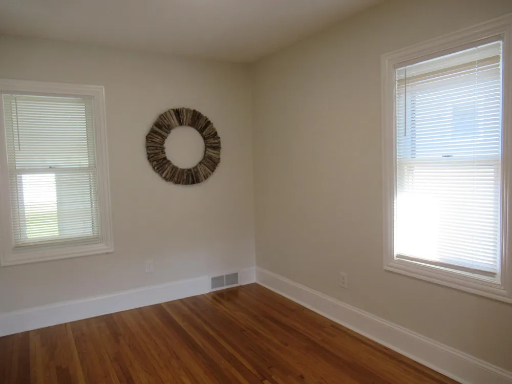 1428 Hazel Street Saint Paul, MN 55119