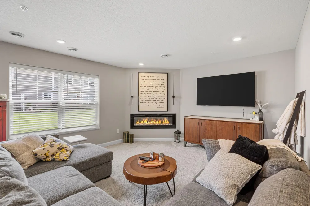 8710 Parkington Avenue NE Otsego, MN 55330