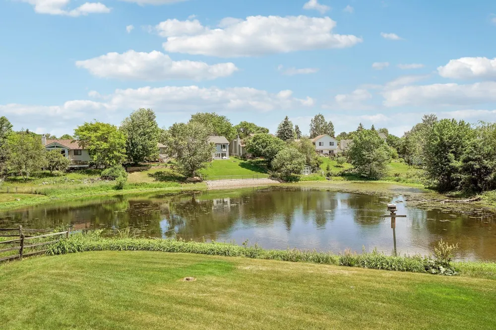 14246 Dearborn Path Rosemount, MN 55068