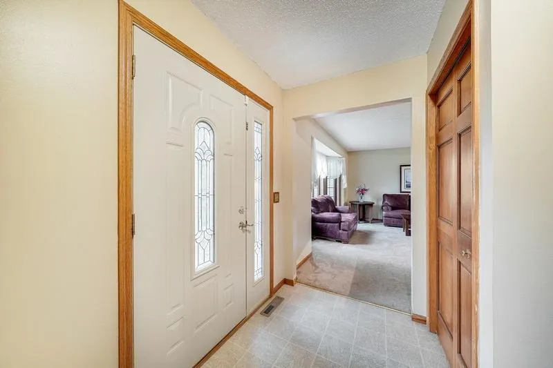 14246 Dearborn Path Rosemount, MN 55068