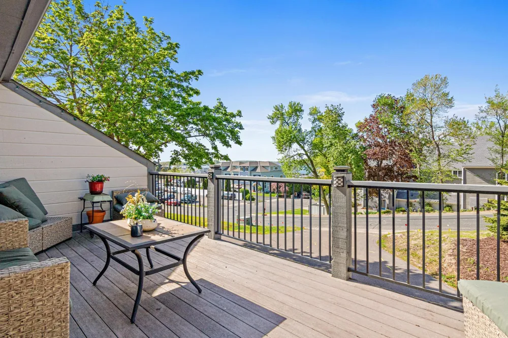 421 E Lake Street Waconia, MN 55387