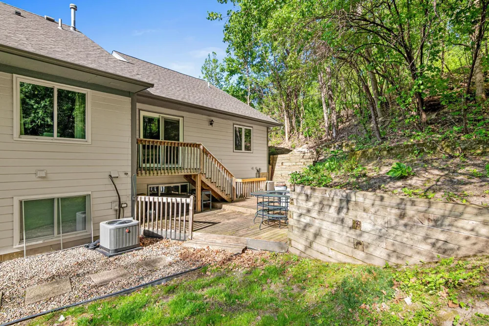 421 E Lake Street Waconia, MN 55387