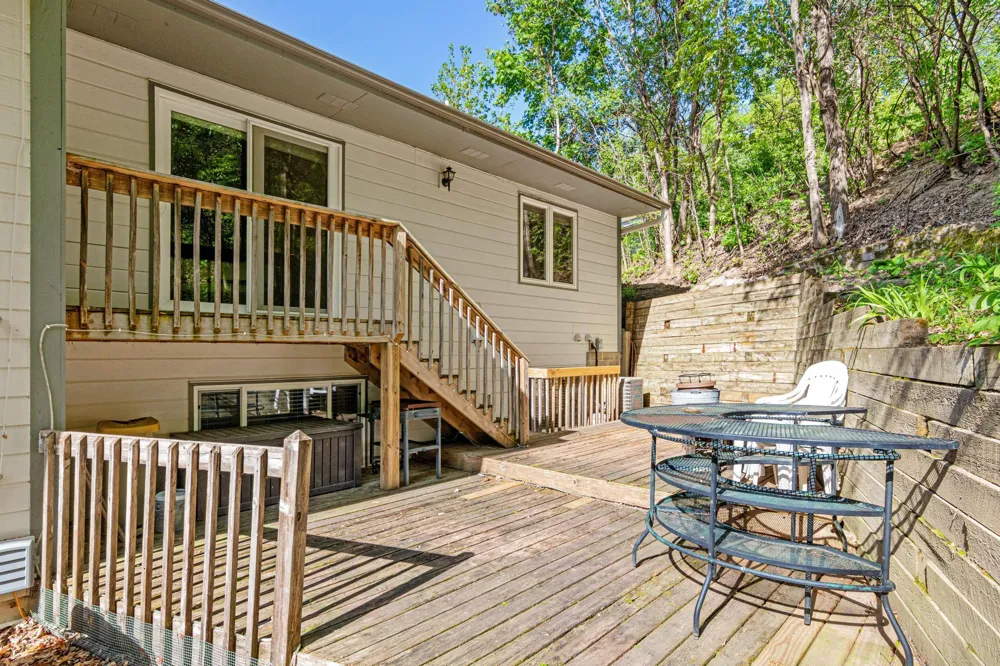 421 E Lake Street Waconia, MN 55387
