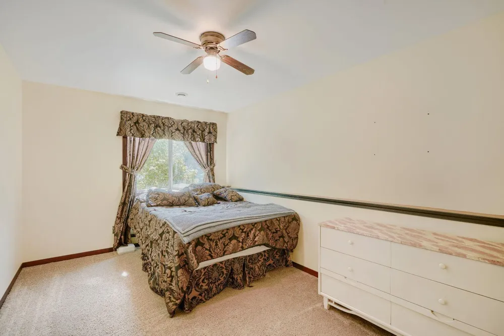 5833 212th Street Forest Lake, MN 55025
