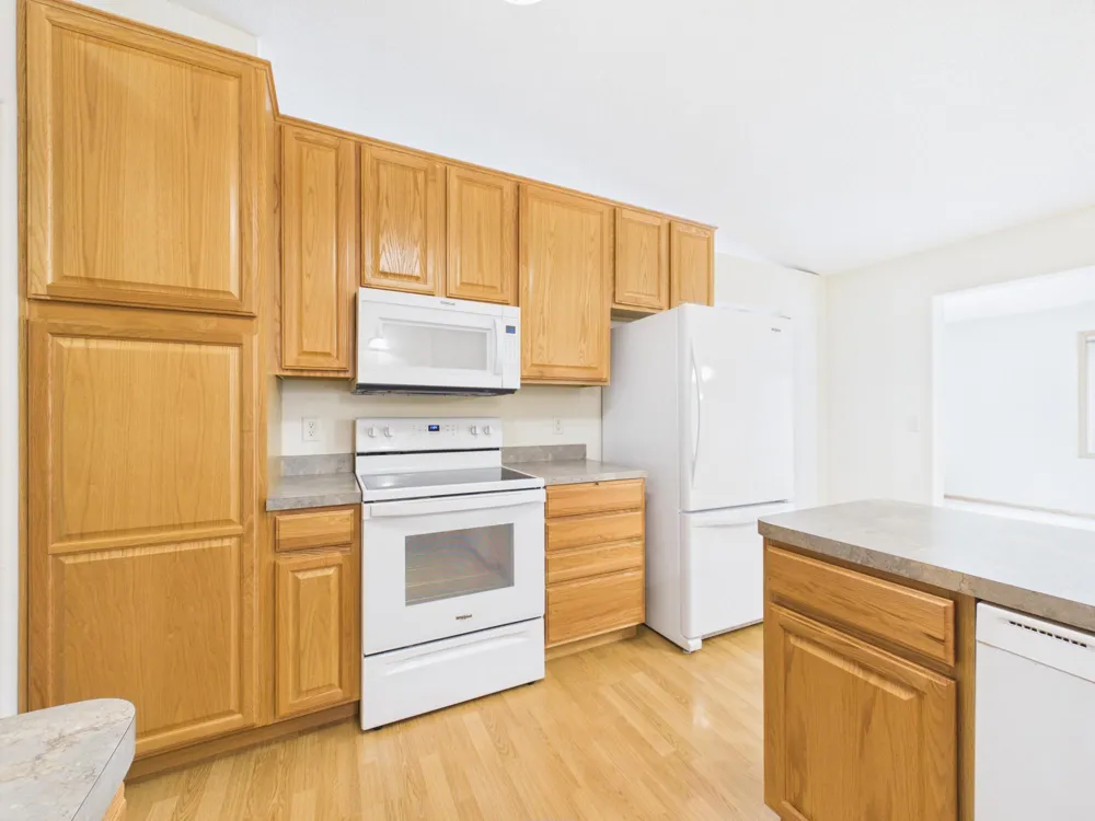 920 Evergreen Court Vadnais Heights, MN 55127