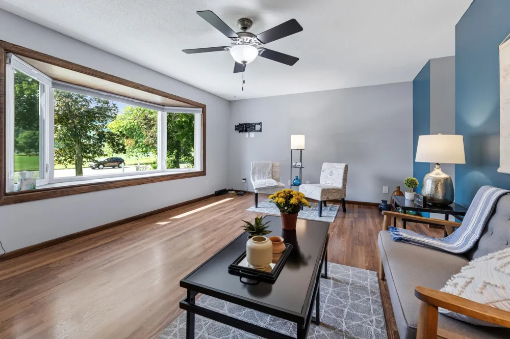 496 E Sarnia Street Winona, MN 55987