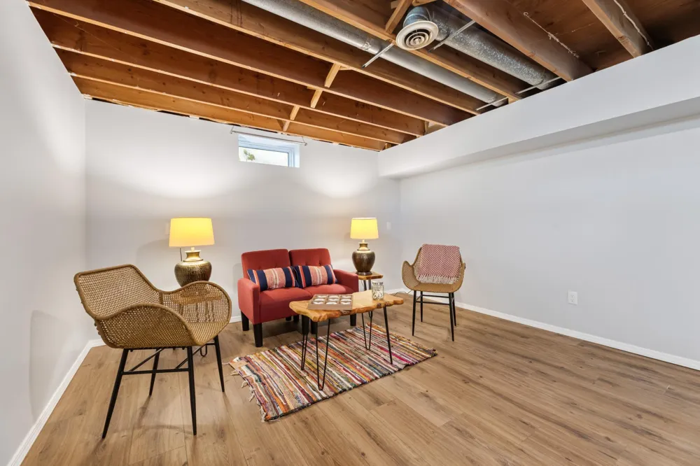 496 E Sarnia Street Winona, MN 55987
