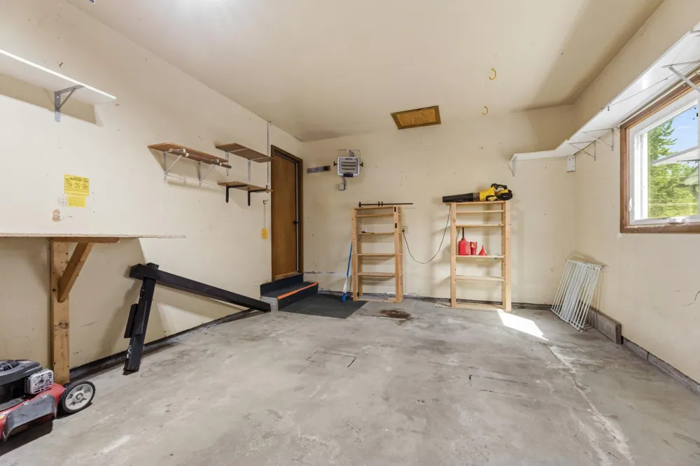 496 E Sarnia Street Winona, MN 55987