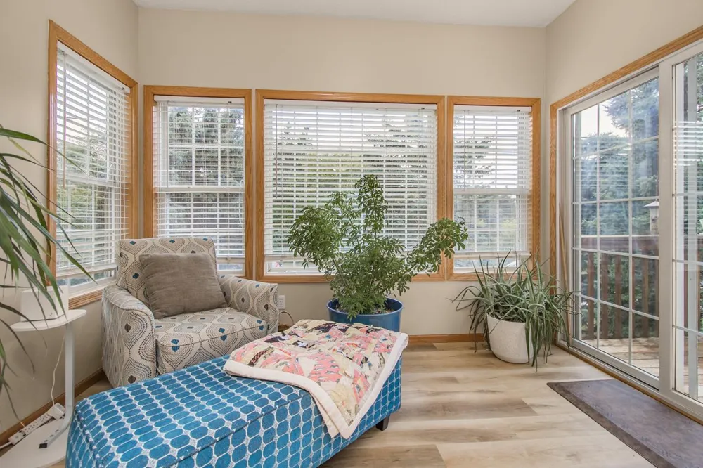 1105 Iris Drive White Bear Lake, MN 55127