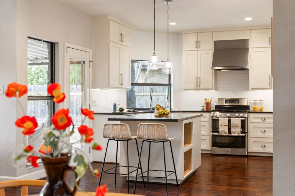 5205 Wheeler Branch Circle Austin, TX 78749