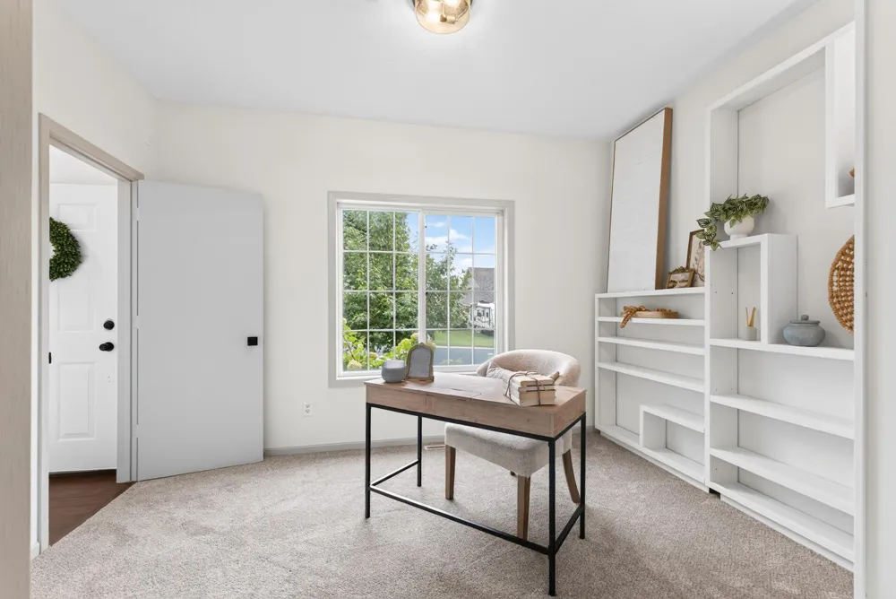 1954 Ormond Drive Shakopee, MN 55379