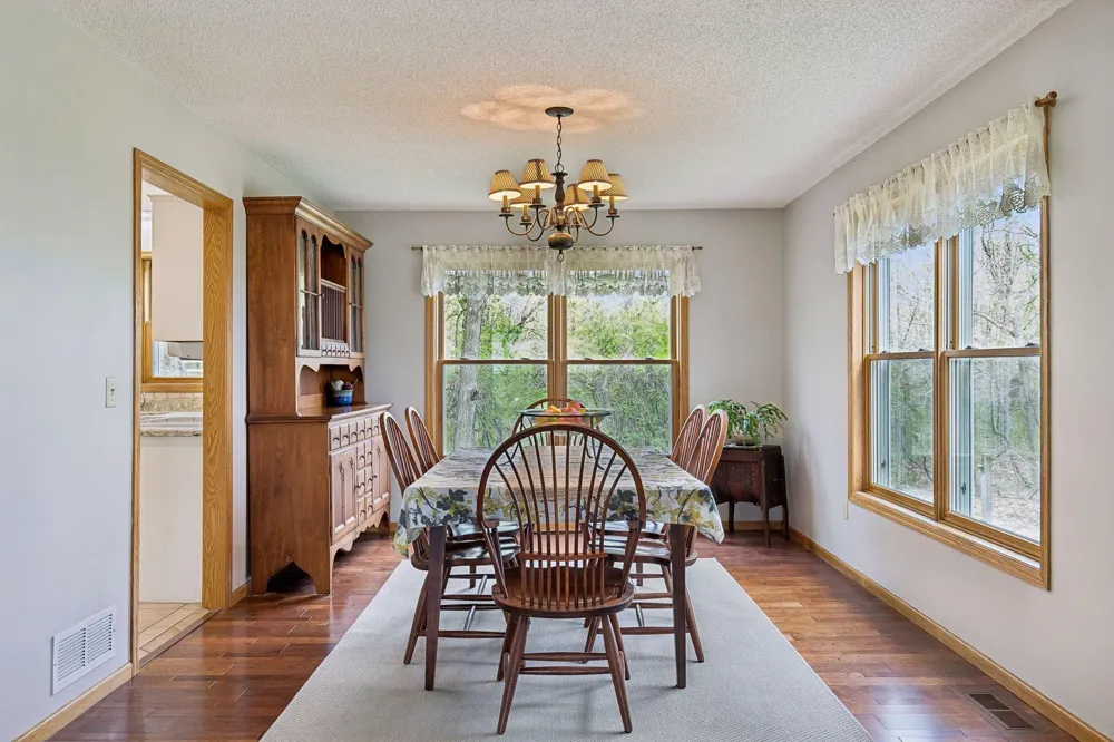 1745 1st Avenue SE New Prague, MN 56071