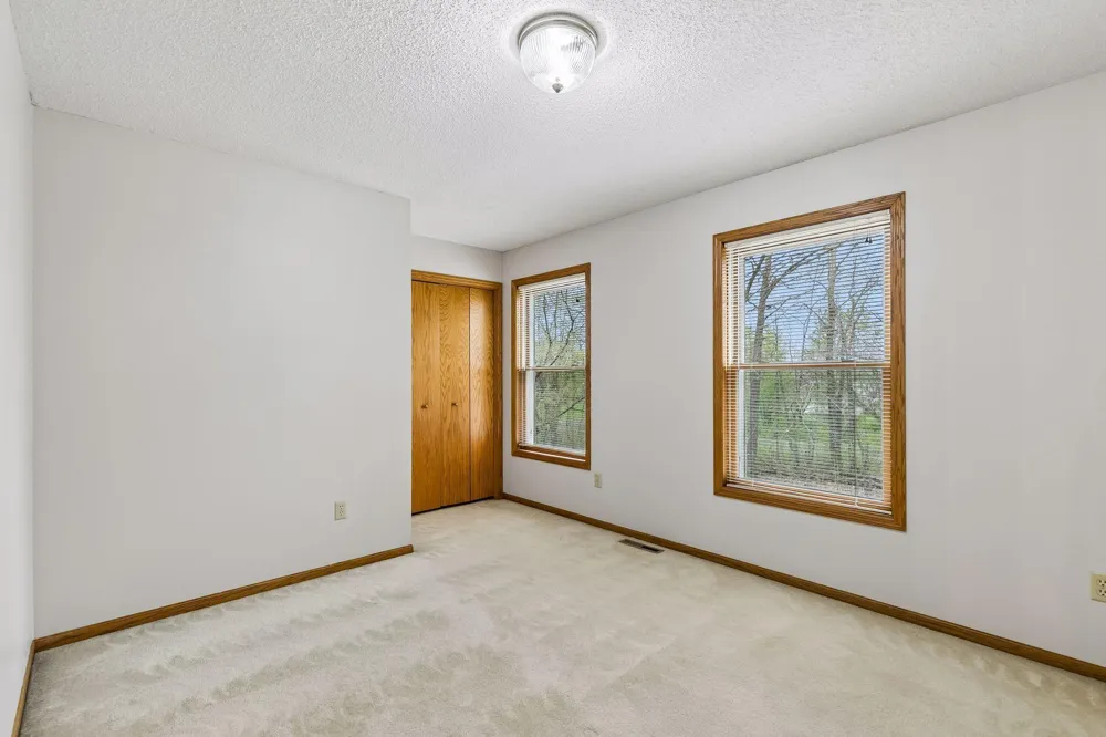 1745 1st Avenue SE New Prague, MN 56071