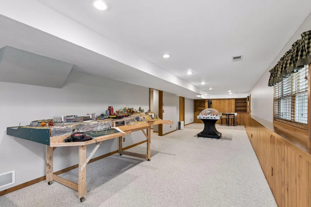 1745 1st Avenue SE New Prague, MN 56071