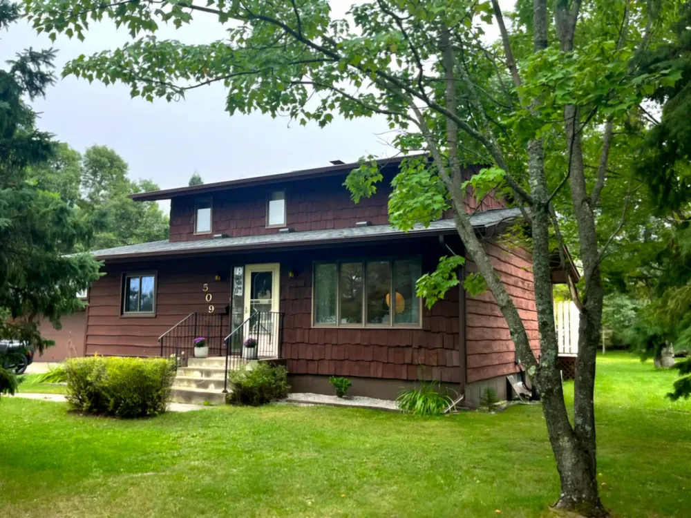 509 12th Street NW Chisholm, MN 55719