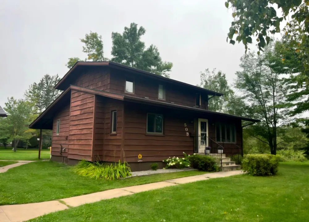 509 12th Street NW Chisholm, MN 55719