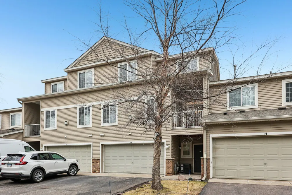 4980 Garland Court #G Plymouth, MN 55446