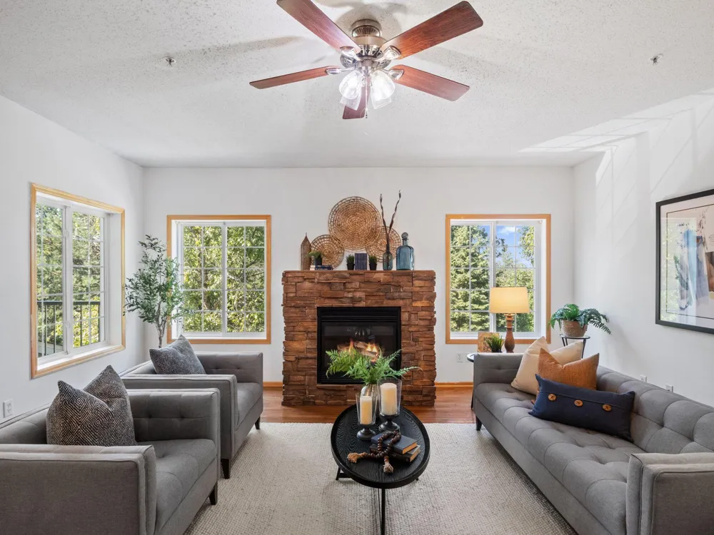 4980 Garland Court #G Plymouth, MN 55446