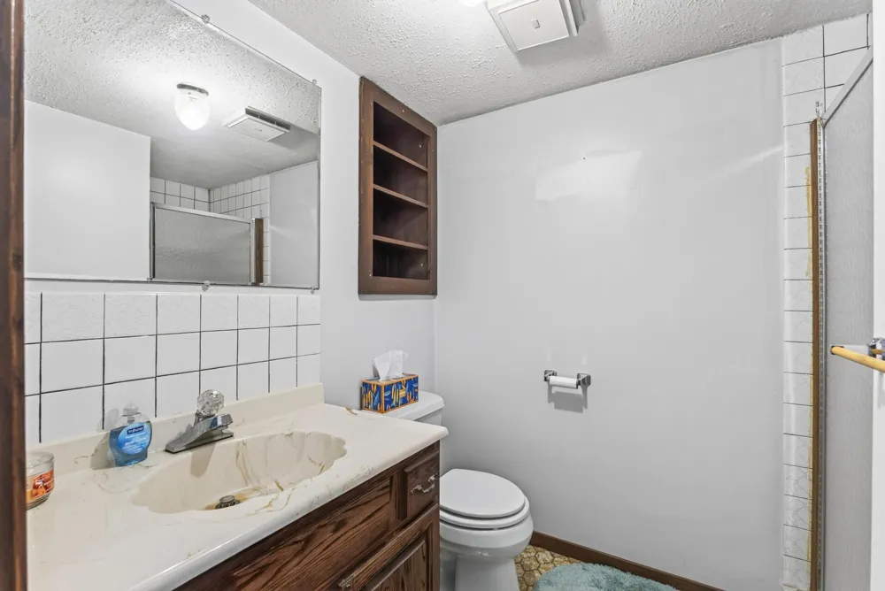 4731 287th Court NW Isanti, MN 55040