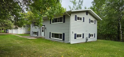 102 Shorewood Drive