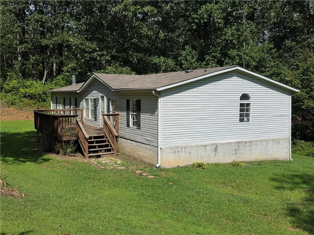 131 Whispering Oaks Lane Jasper, GA 30143