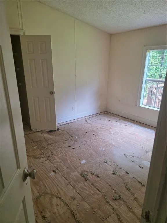 131 Whispering Oaks Lane Jasper, GA 30143