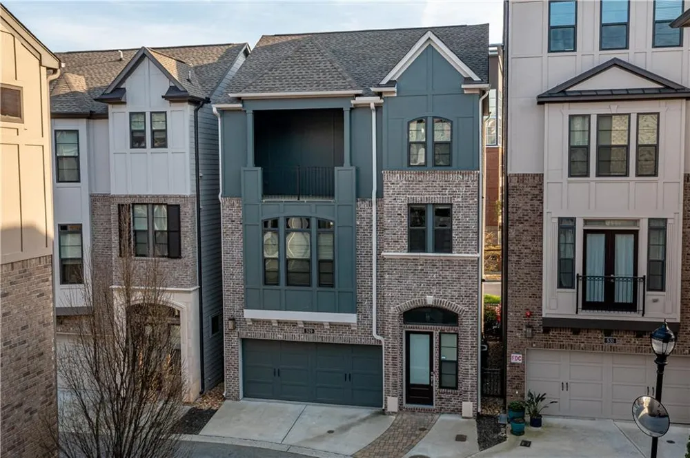 529 Broadview Place Atlanta, GA 30324