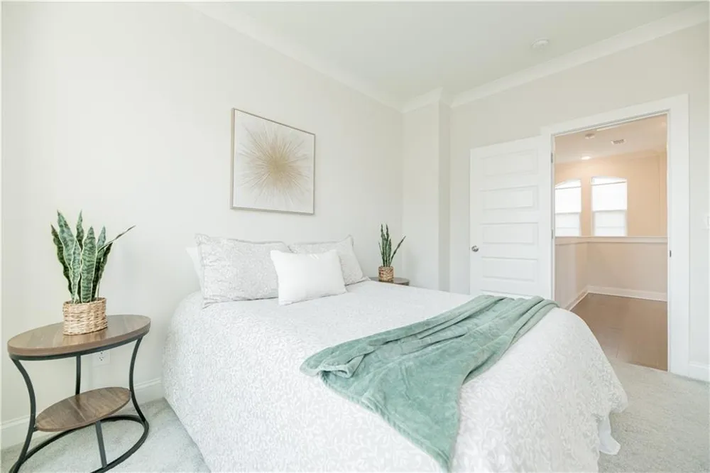 529 Broadview Place Atlanta, GA 30324