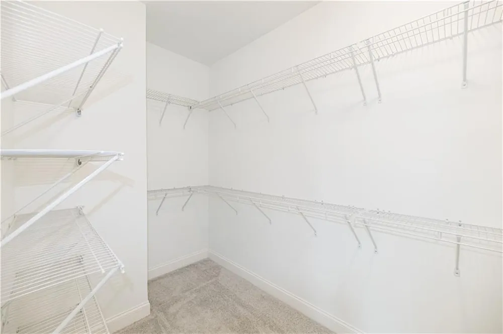 529 Broadview Place Atlanta, GA 30324