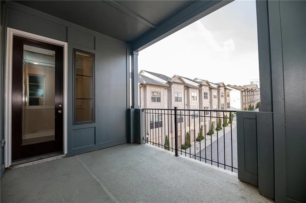 529 Broadview Place Atlanta, GA 30324