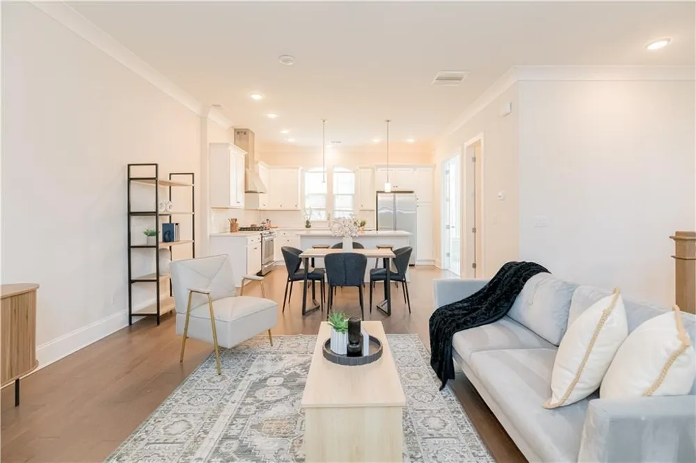 529 Broadview Place Atlanta, GA 30324
