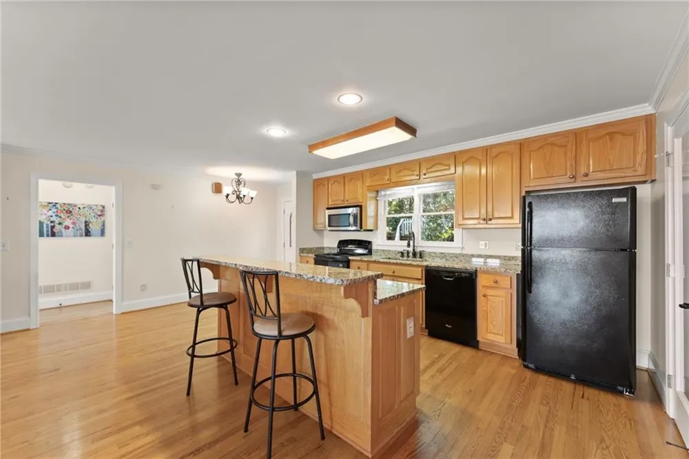 1015 Eagle Ridge Road Dawsonville, GA 30534