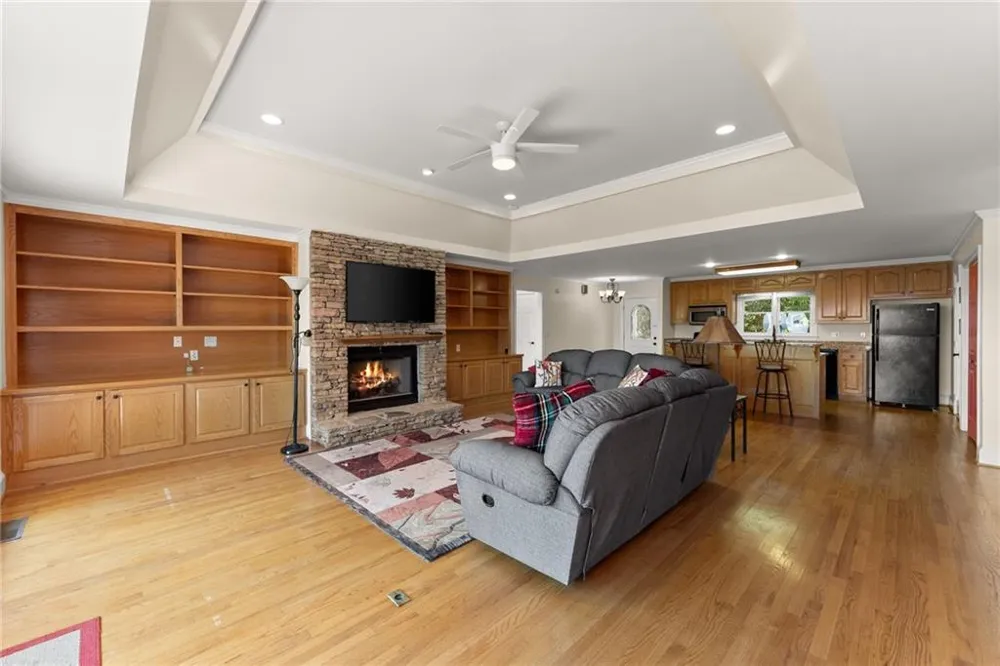 1015 Eagle Ridge Road Dawsonville, GA 30534