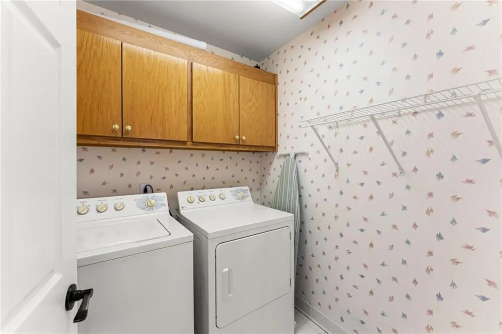 1015 Eagle Ridge Road Dawsonville, GA 30534