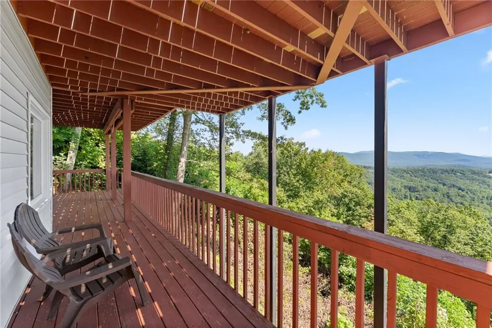 1015 Eagle Ridge Road Dawsonville, GA 30534