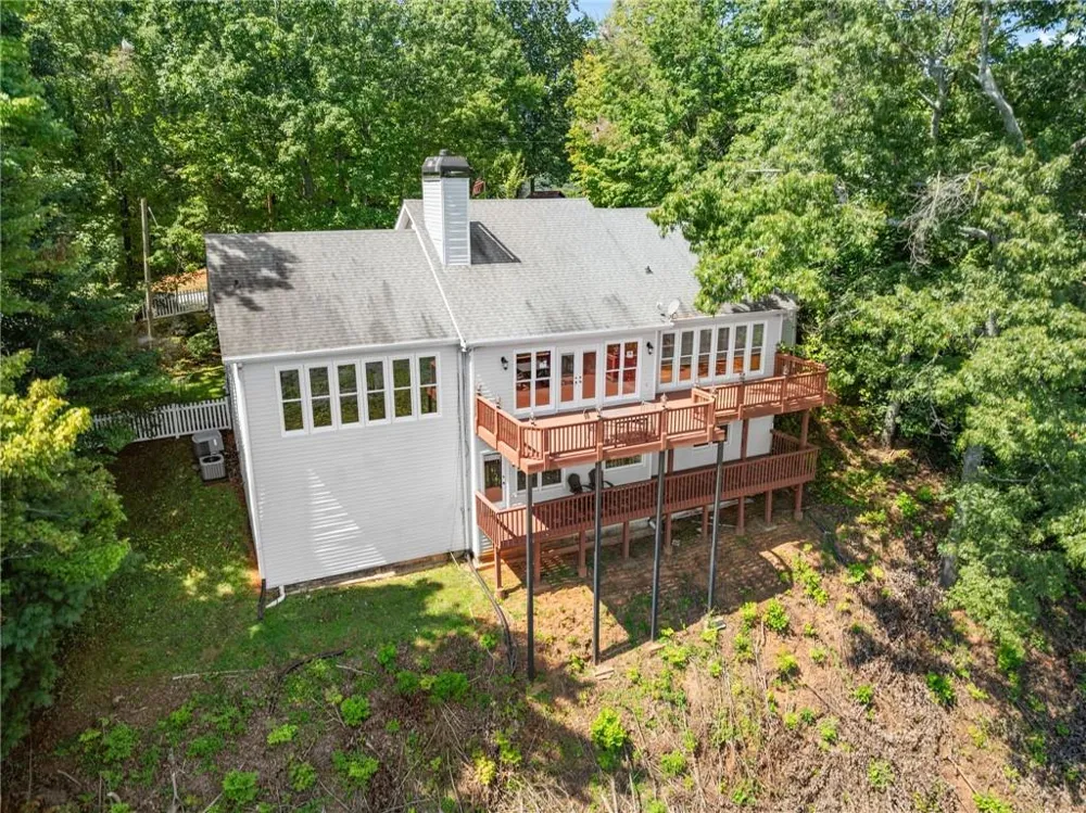 1015 Eagle Ridge Road Dawsonville, GA 30534