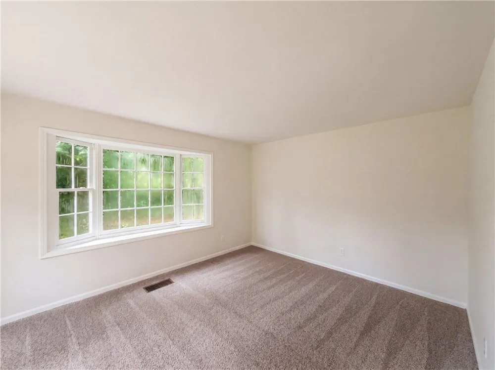 20 Woodland Way Stockbridge, GA 30281