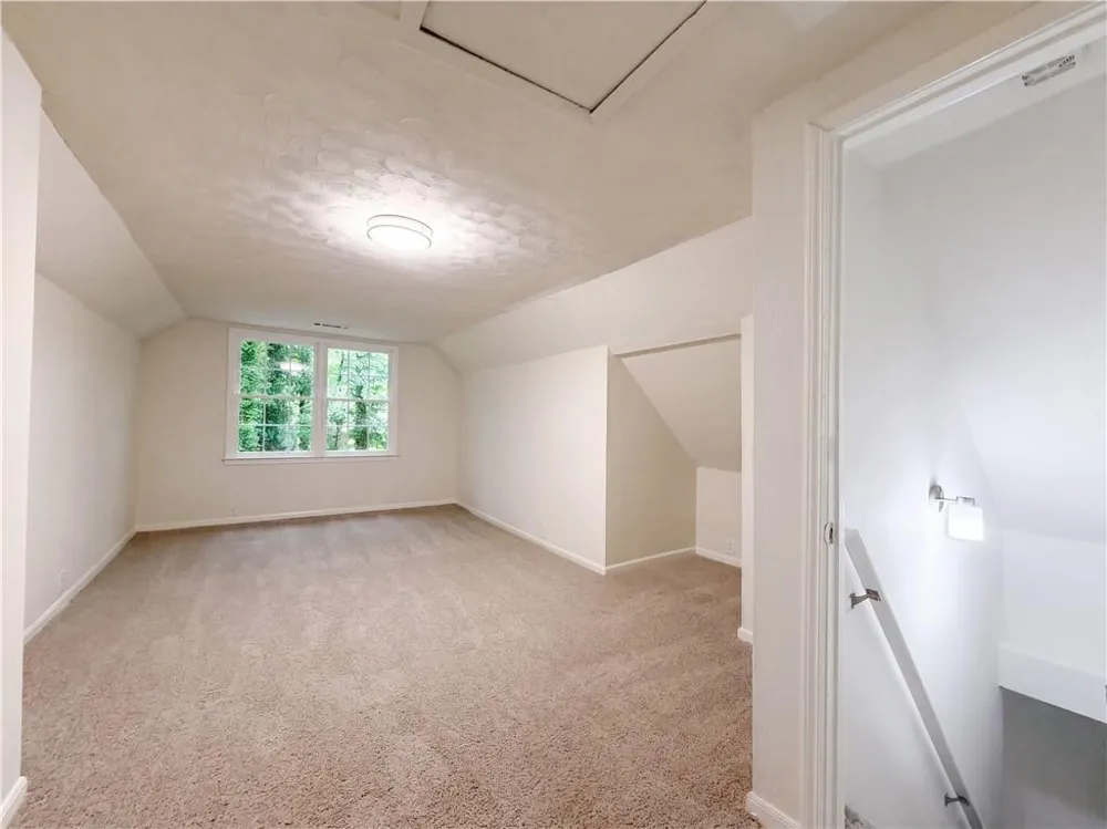 20 Woodland Way Stockbridge, GA 30281