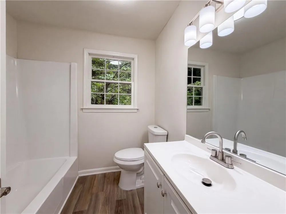 20 Woodland Way Stockbridge, GA 30281