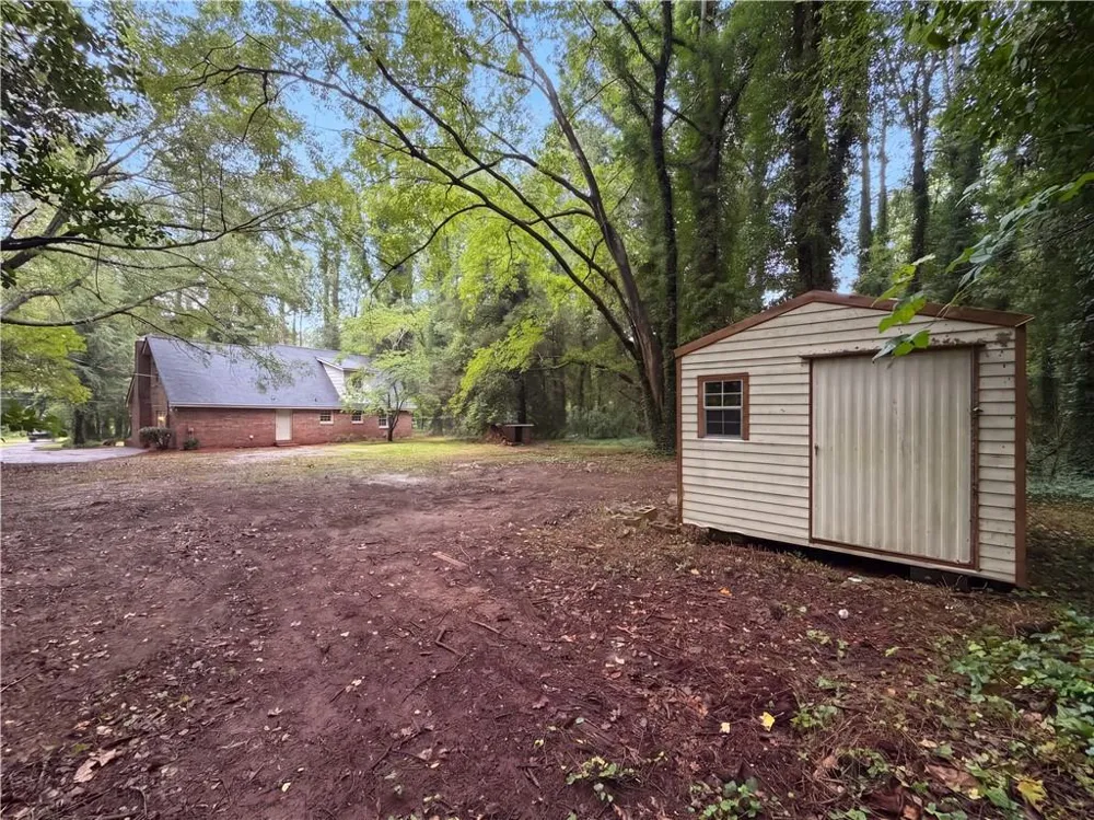 20 Woodland Way Stockbridge, GA 30281