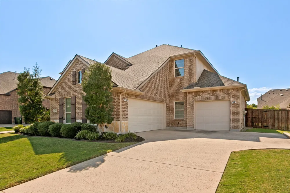 204 Whitewing Lane Murphy, TX 75094