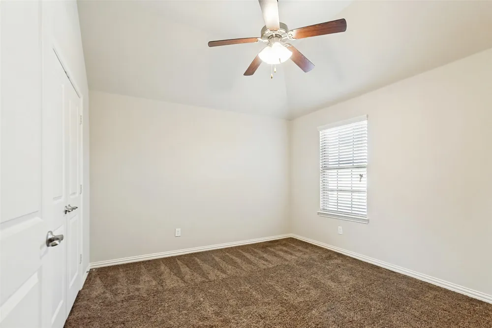 204 Whitewing Lane Murphy, TX 75094