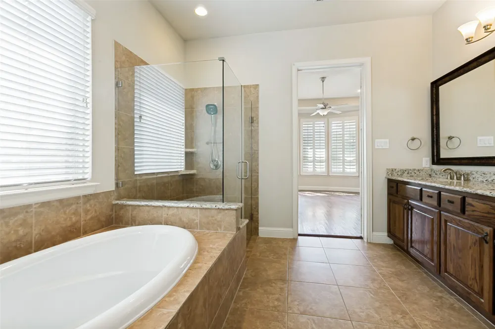 204 Whitewing Lane Murphy, TX 75094