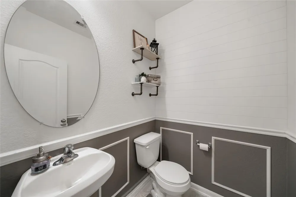 8837 Twin Falls Lane Magnolia, TX 77354