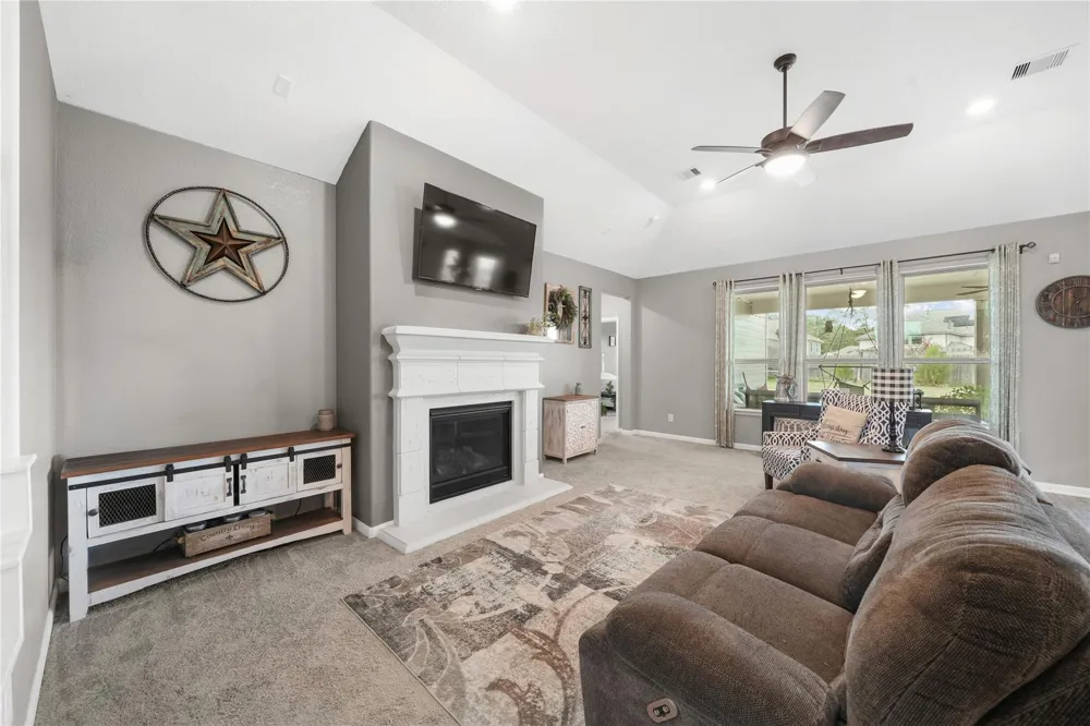 8837 Twin Falls Lane Magnolia, TX 77354