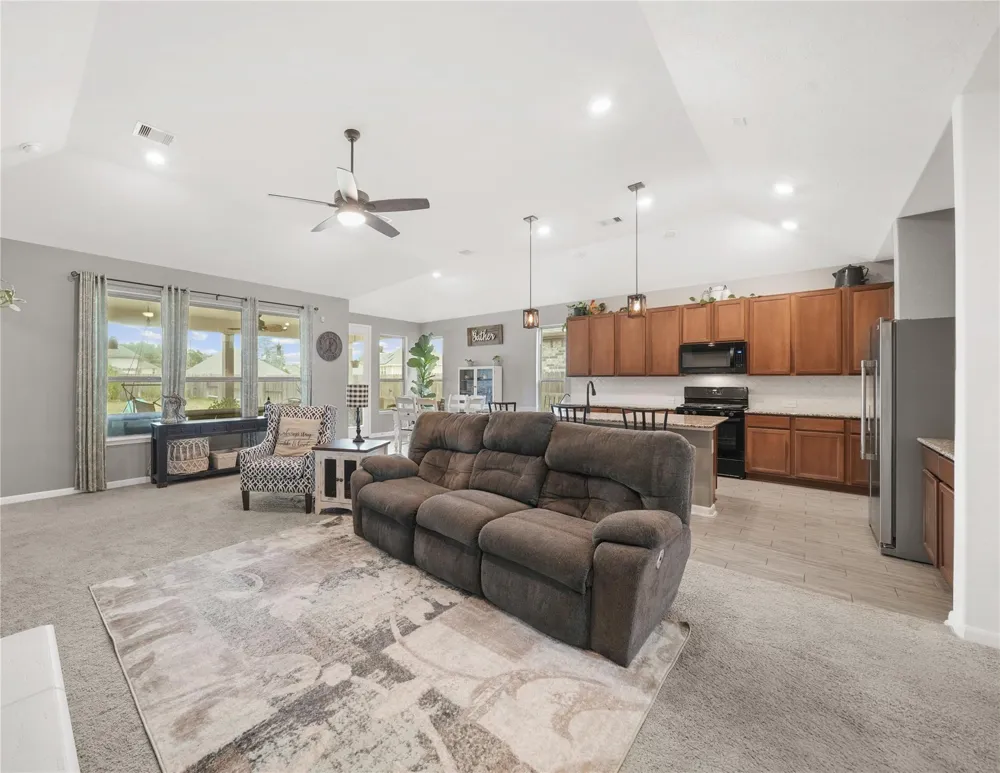 8837 Twin Falls Lane Magnolia, TX 77354